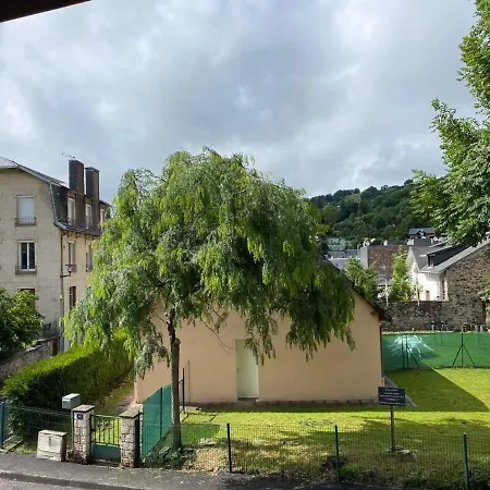 Apartment La Bourboule, 2 Pieces, 2 Personnes - Fr-1-667-38 La Bourboule